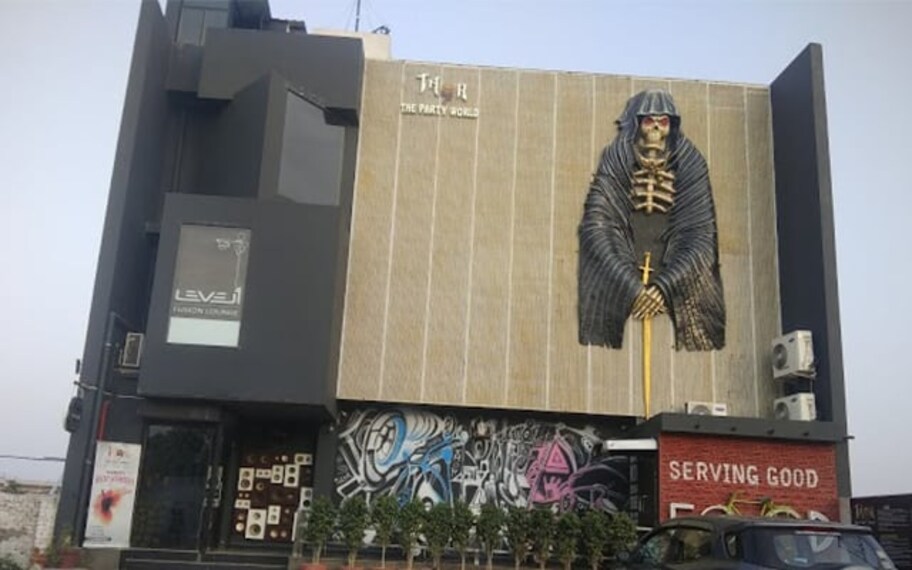 Agra Thor The Party World Landscape Image